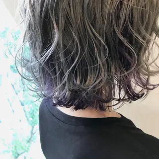 ミディアム カラー lani ブリーチ /ダブルカラーのヘアスタイル