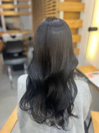 ロング 冨田 悠稀/ 髪質改善カラー🫧のヘアスタイル