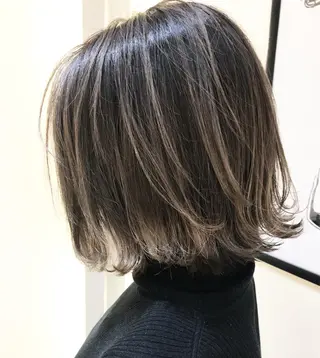 ショート カラー 髪質改善サロン 心斎橋ARCHEのヘアスタイル