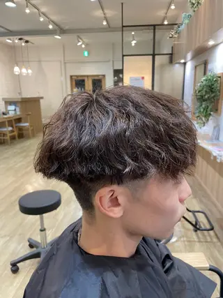パーマ 上田 皇明のヘアスタイル
