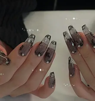 ネイル Nie Nail Shinokuboのネイルデザイン