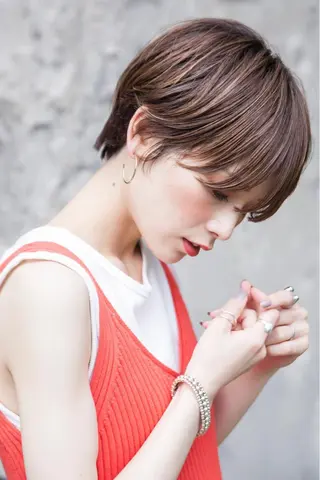 ショート カラー ヘアアレンジ ミニボブ/ブリーチ 🌈MISATOのヘアスタイル