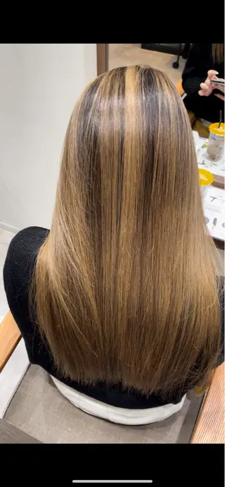 ロング 朝5分でキマる艶髪 ／ヤマダのヘアスタイル