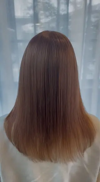 カラー 吉川 流音のヘアスタイル