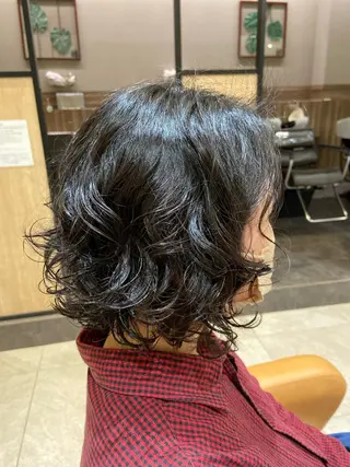 ミディアム パーマ 横田 まおのヘアスタイル