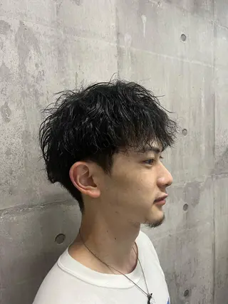 パーマ メンズ newi赤羽 HINATAのヘアスタイル