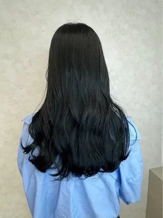 カラー kupua柏所属・植村 菜央のヘアスタイル
