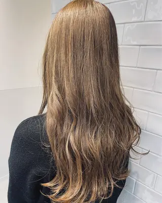 ミディアム 大阪 美容師 林のヘアスタイル