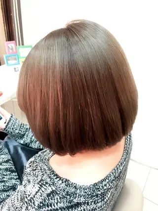 ショート カラー 吉岡 三四朗のヘアスタイル
