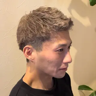 ショート カラー メンズ うるツヤ髪ハイトーン /けーすけのヘアスタイル