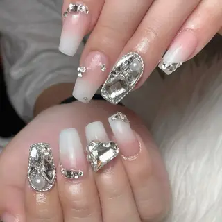 ネイル Feel ‪‪☺︎‬Yuriaのネイルデザイン