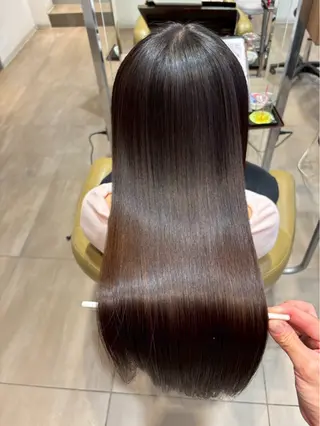 ロング 茶谷 沙穂のヘアスタイル