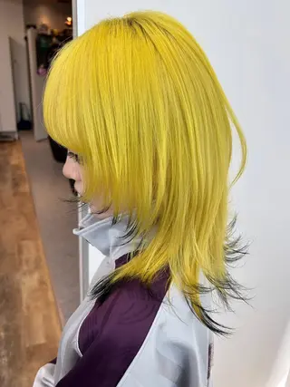 ミディアム カラー Ayame / ハイトーンカラーのヘアスタイル