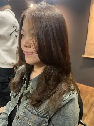 ロング 脇山 真生のヘアスタイル