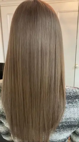 ロング Spica 松岡のヘアスタイル