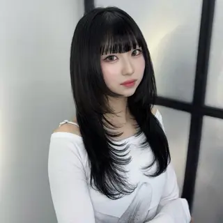 ロング カラー Ren. 🦋デザインカラーのヘアスタイル