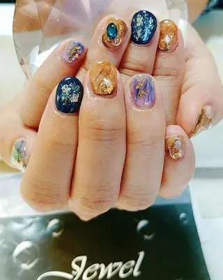 ネイル ＪＥＷＥＬ ＮＡＩＬのネイルデザイン