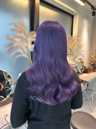 ロング カラー ブリーチ/ハイトーン 艶カラー/ユリナのヘアスタイル