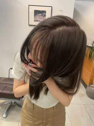 ロング 白木 柾美のヘアスタイル