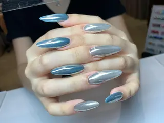 ネイル ネイルルーム チャームのネイルデザイン