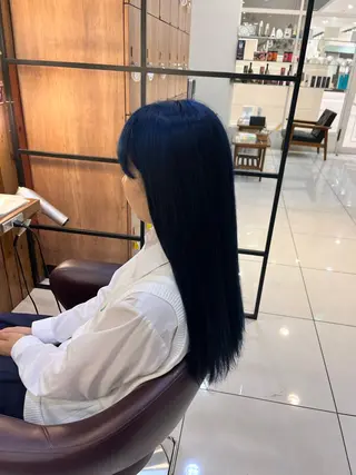 カラー らいむ/レイヤー/ /イヤリングカラーのヘアスタイル