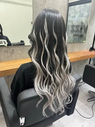 ロング ヘアアレンジ vizz by el yts 北谷エクステのヘアスタイル