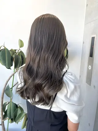 ロング カラー パーマ ヘアアレンジ メンズ キッズ ネイル マツエク・マツパ アイブロウ 🌸グレージュ/ ベージュ🌸yutaのヘアスタイル