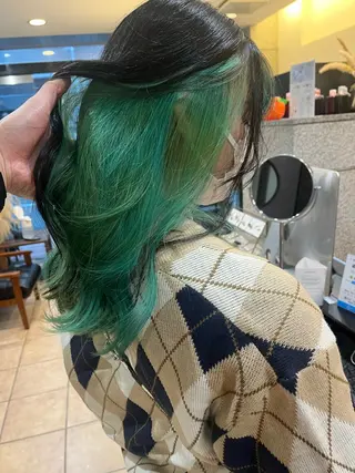 ロング 坂谷 BUCKS/縮毛矯正のヘアスタイル