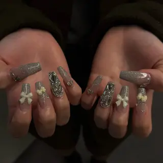 ネイル mori yuina ┆͓̽ NUDGEのネイルデザイン