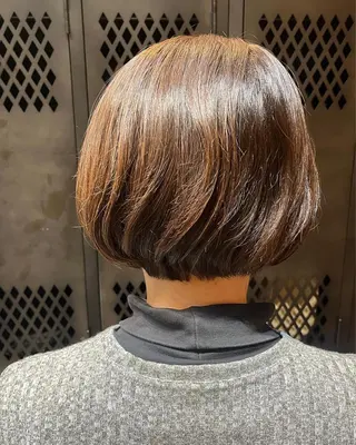 ショート カラー パーマ ヘアアレンジ メンズ キッズ ネイル マツエク・マツパ アイブロウ 久木原 ゆりのヘアスタイル