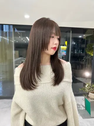 セミロング ハイトーン/透け感 カラー🎀真香のヘアスタイル