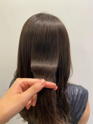 ミディアム カラー ✨透明感カラー✨ 🦖佐々木未来🦕のヘアスタイル