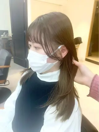 セミロング カラー パーマ ヘアアレンジ メンズ キッズ ネイル マツエク・マツパ アイブロウ レイヤーカット 🌿透け感カラーのヘアスタイル