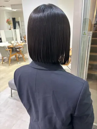 ショート 🥇赤み消しカラー／ 髪質改善の匠🥇のヘアスタイル
