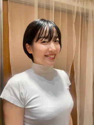ショート 大人可愛い♡コテ巻き パーマ🌼杉田 萌恵のヘアスタイル