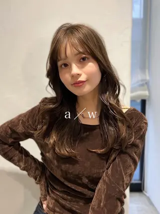 セミロング カラー hair shioのヘアスタイル