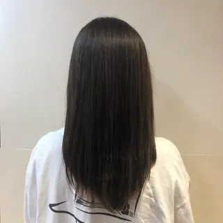 ロング なりたいを叶えます! 出口 紗依のヘアスタイル