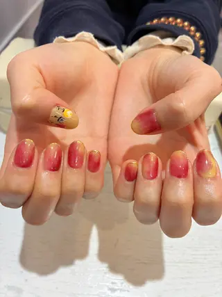 ネイル Nest 岩崎のネイルデザイン