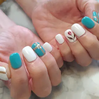 ネイル ジェヌインネイル 河内のネイルデザイン