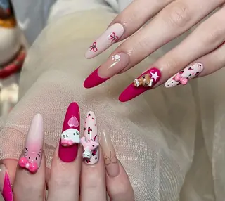 ネイル Pure&Rich Nailのネイルデザイン