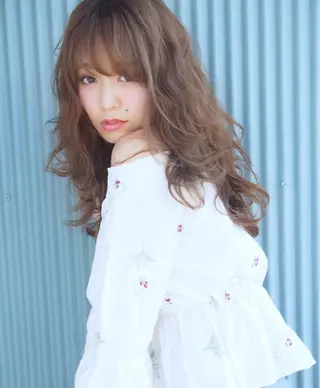 ロング 藤本 憲吾のヘアスタイル