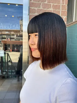 ミディアム カラー 久木原 ゆりのヘアスタイル