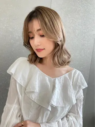 ミディアム カラー 髪質改善【縮毛矯正】 北千住 田邉 澪のヘアスタイル