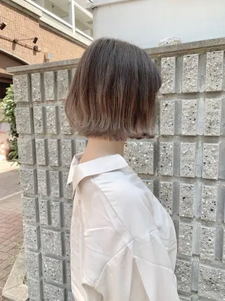 ショート カラー いけだ　ひかり ハイライトくびれヘアのヘアスタイル