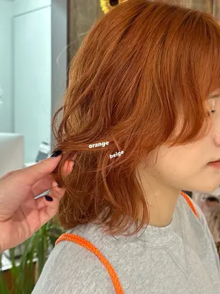ミディアム カラー 暖色カラー/レイヤー 🌙 オノユリカのヘアスタイル