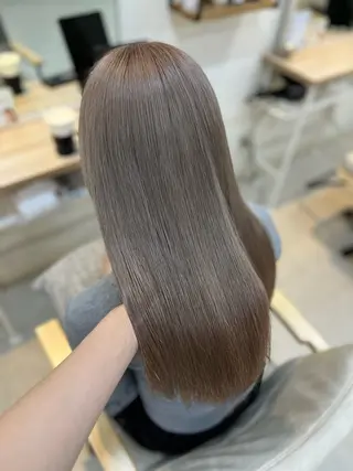 ロング カラー BELLE by revo 山口 か乃のヘアスタイル