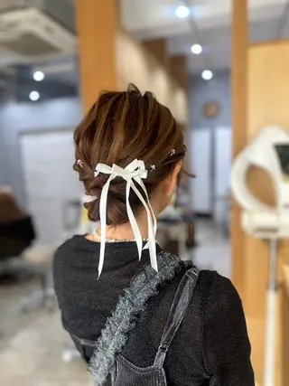 ミディアム miloc MOMOKAのヘアスタイル