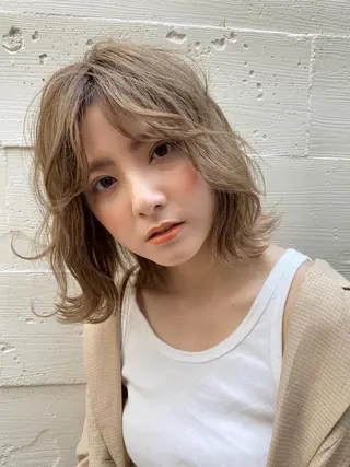 ミディアム 圧倒的な質感🧡 髪質改善/丸山晴菜のヘアスタイル