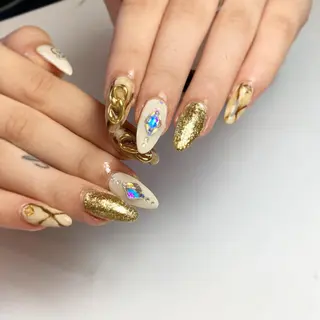 ネイル S. JEWELのネイルデザイン