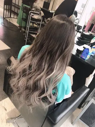 カラー ロング 最高級シールエクステ 💜Fave/あかねのヘアスタイル